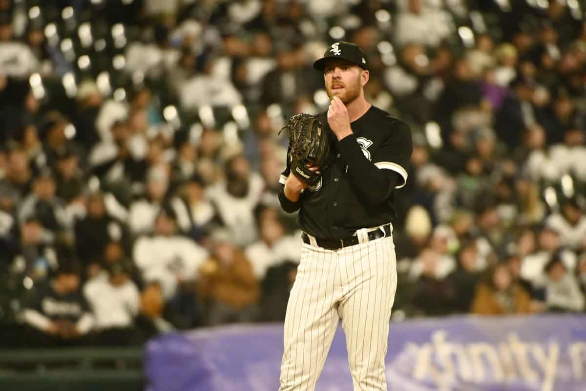 White Sox pitcher Aaron Bummer