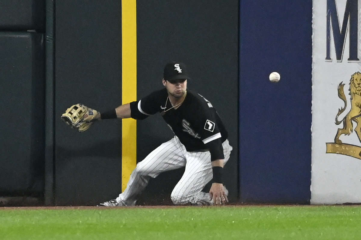 White Sox outfielder Andrew Benintendi