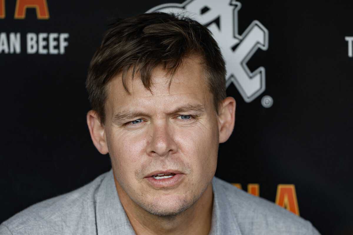 White Sox general manager Chris Getz