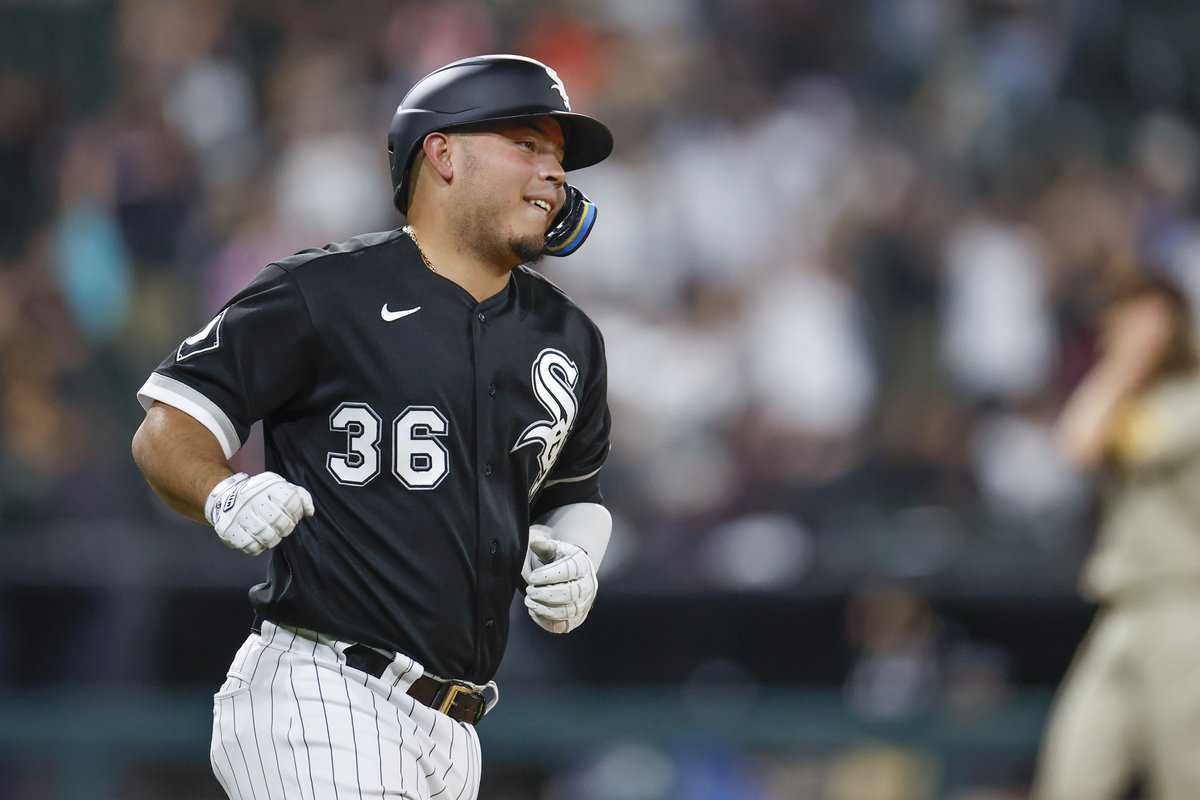 Former White Sox catcher Carlos Pérez