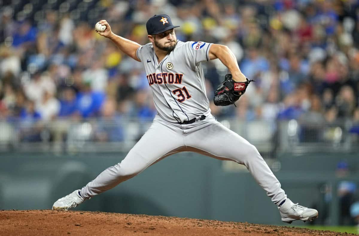 Kendall Graveman pitching for the Astros after the White Sox traded him