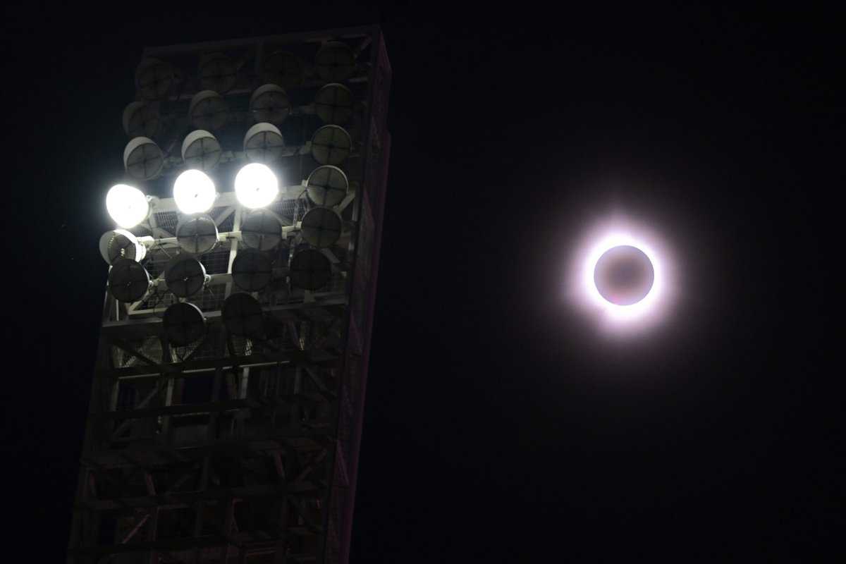 Eclipse in Cleveland before White Sox vs. Guardians