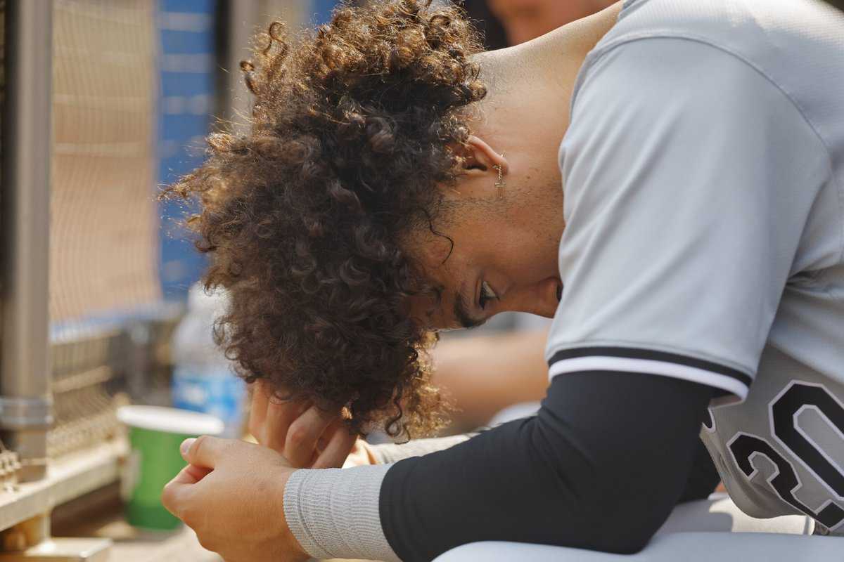 White Sox player Miguel Vargas