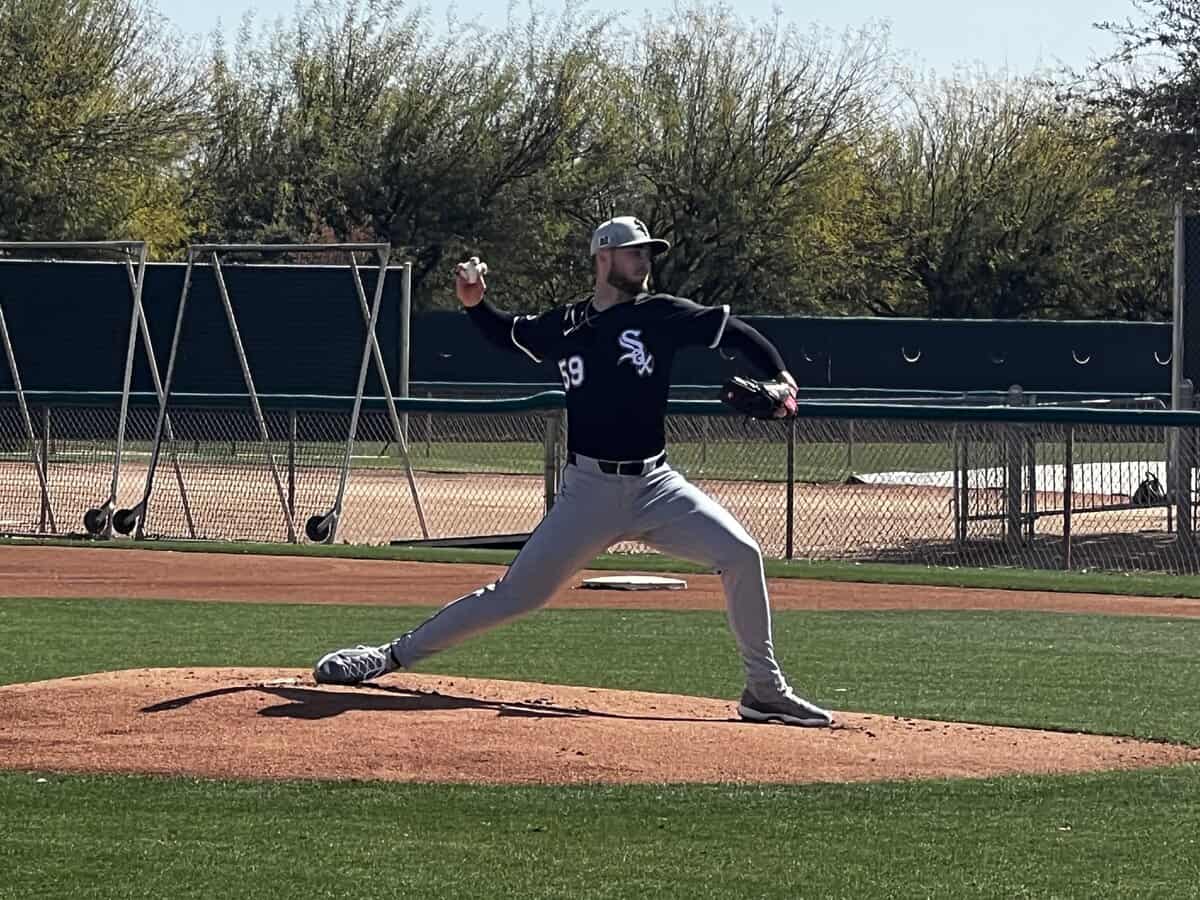 White Sox pitcher Sean Burke