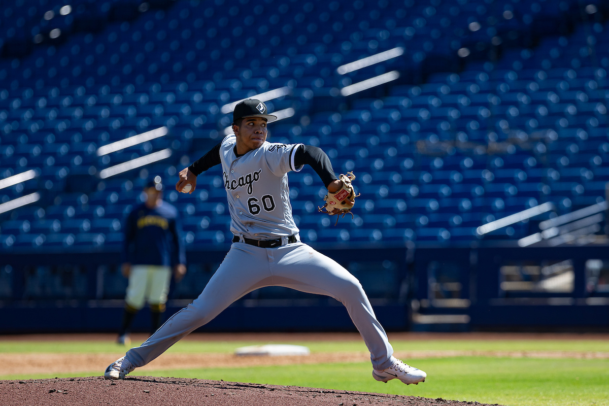 Former White Sox prospect Yhoiker Fajardo