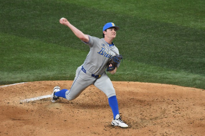 Logan Reddemann throws a pitch against Tennessee (Photo by Josh Nelson, Sox Machine)