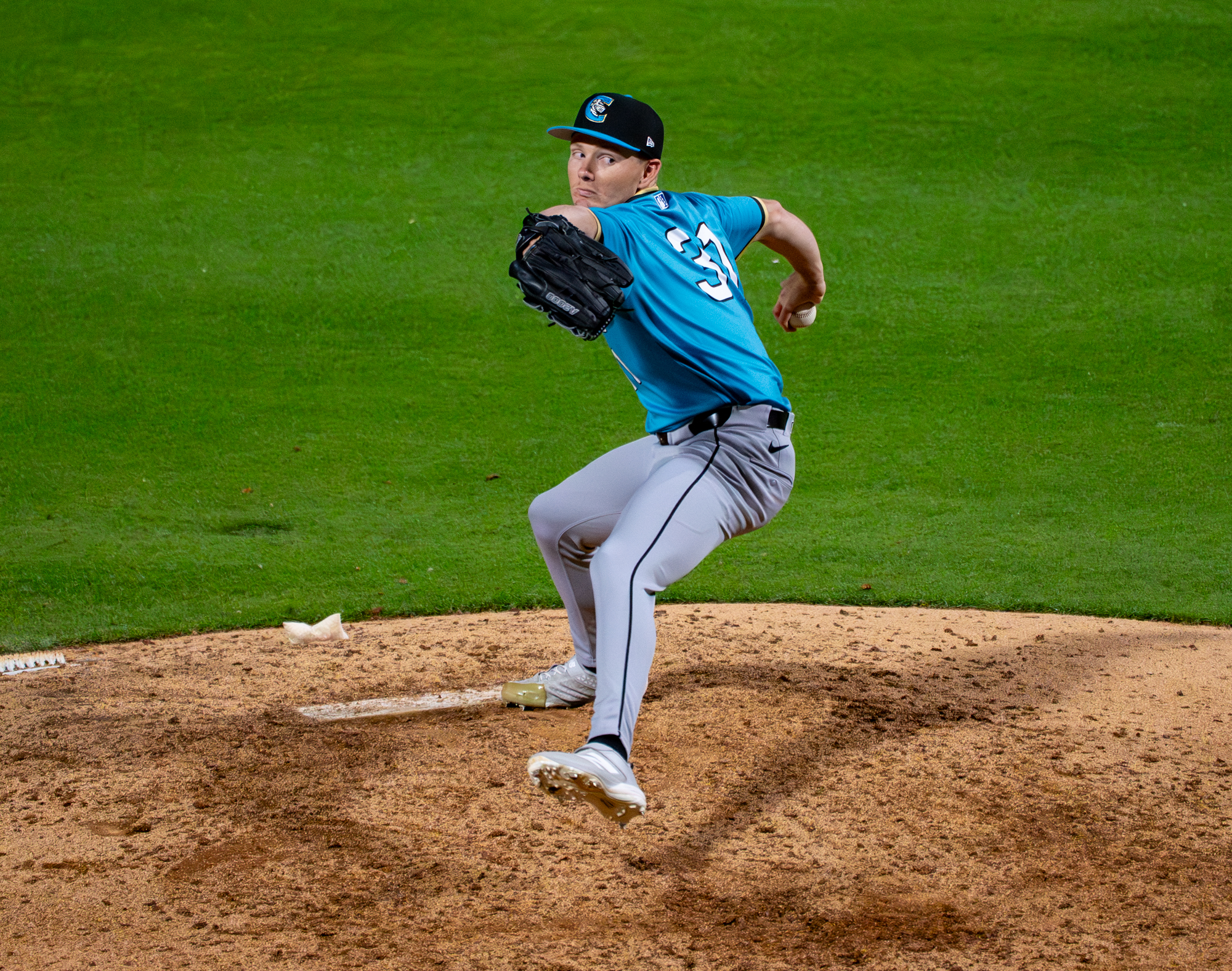 White Sox relief prospect Ben Peoples