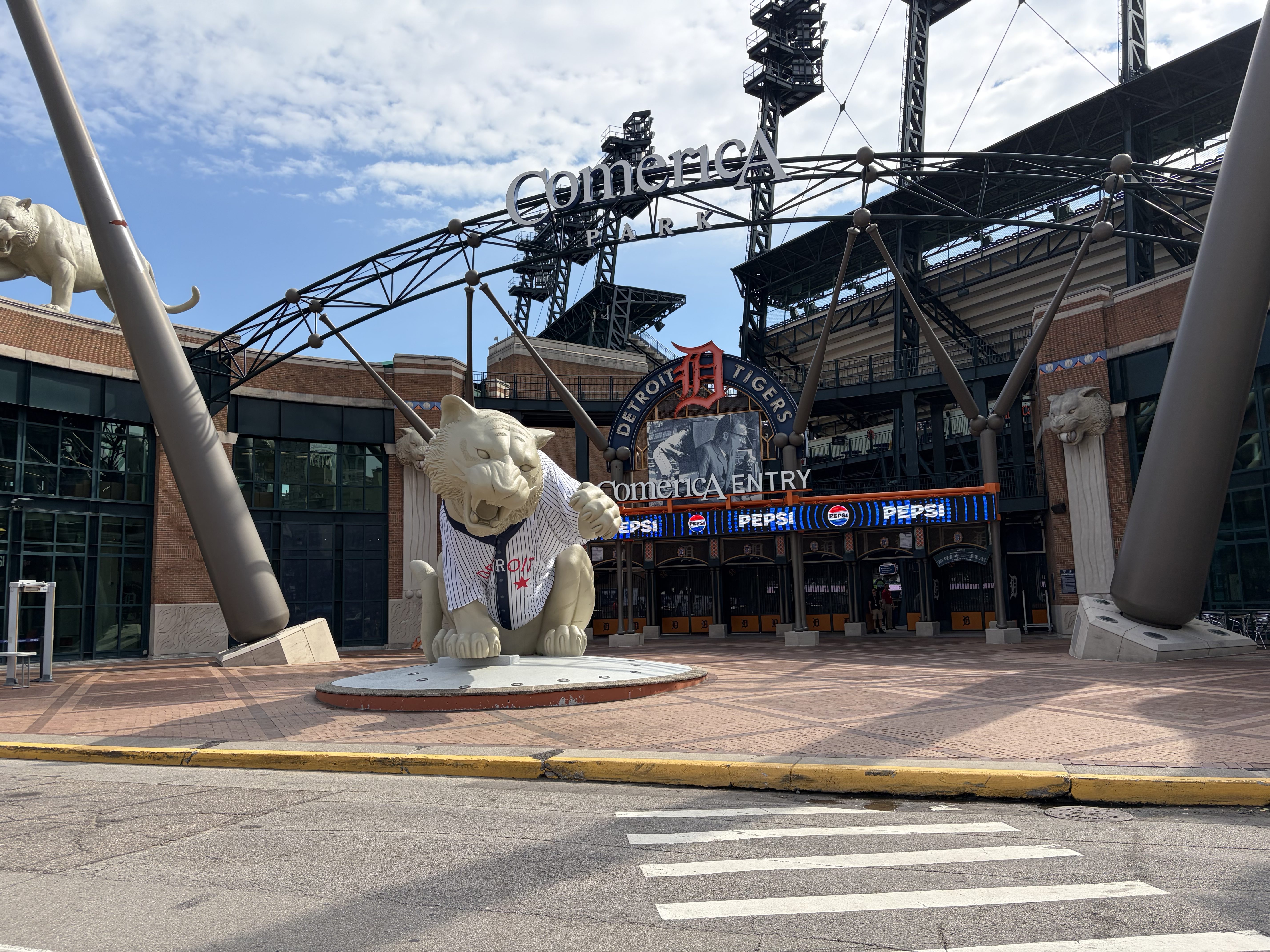 First Pitch Analysis: White Sox at Tigers - A Comprehensive Outlook