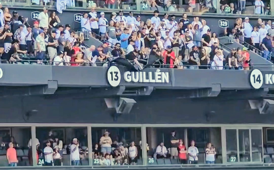 Ozzie Guillen number retirement ceremony