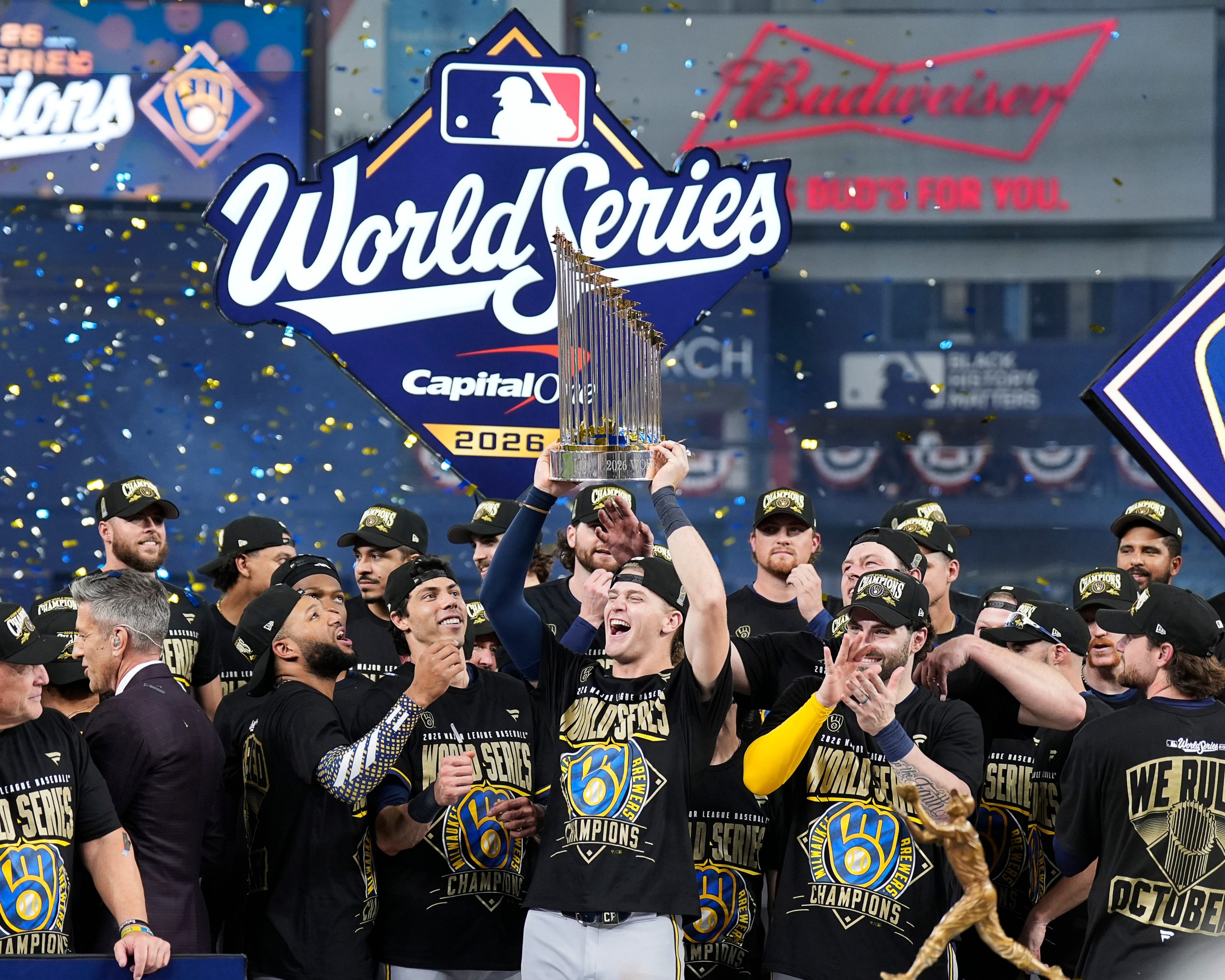 Milwaukee Brewers celebrate World Series